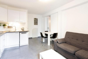 BNB RENTING Chez Dominique - 1 chbre 2-4pers Centre Antibes Migrainier